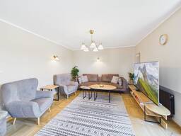 Apartament w mieście turystycznym, do zamieszkania i na cele biznesowe, 198 m²