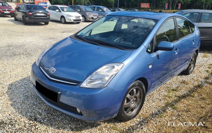 Аренда авто для такси Toyota Prius Hybrid