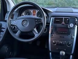 Аренда автомобиля MERCEDES-BENZ B 170