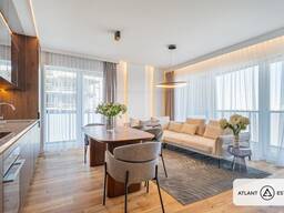 Без PCC, Waterfront 4 Пок Центр