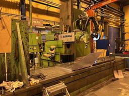 CNC milling machine Butler Elgamill