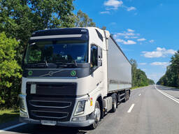 Грузоперевозки тентованными полуприцепами