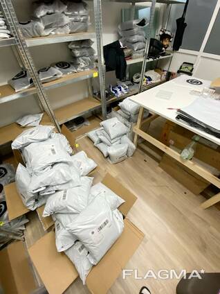 Курьер для передачи посылок (электроника)