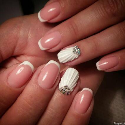 Manicure hybrydovy