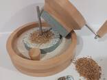 Młynek GrainMary z kamiennymi żarnami oraz dodatkowym zestawem żaren - zdjęcie 9