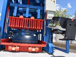 Mobilna prasa wibracyjna Svemlo SUMAB 4800.