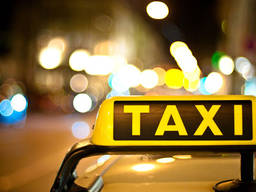 Предоставляем в аренду автомобили для такси Uber Bolt