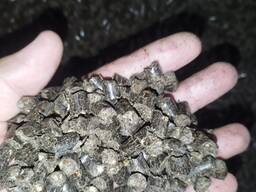 Sprzedam pellet z trocin z twardych skał o średnicy 8 mm | Luzem / big bag