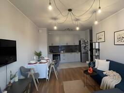 Светлая и современная 3-комнатная квартира с парковкой – Rembertów